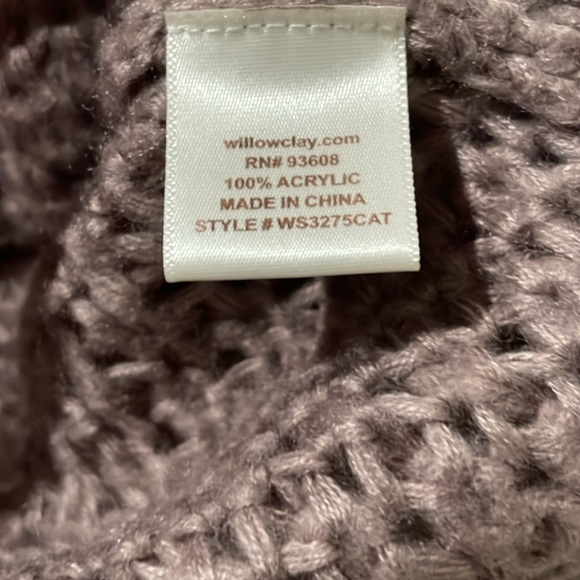 Willow and Clay dusty rose open crochet, jewel collar sweater - Picture 6 of 10